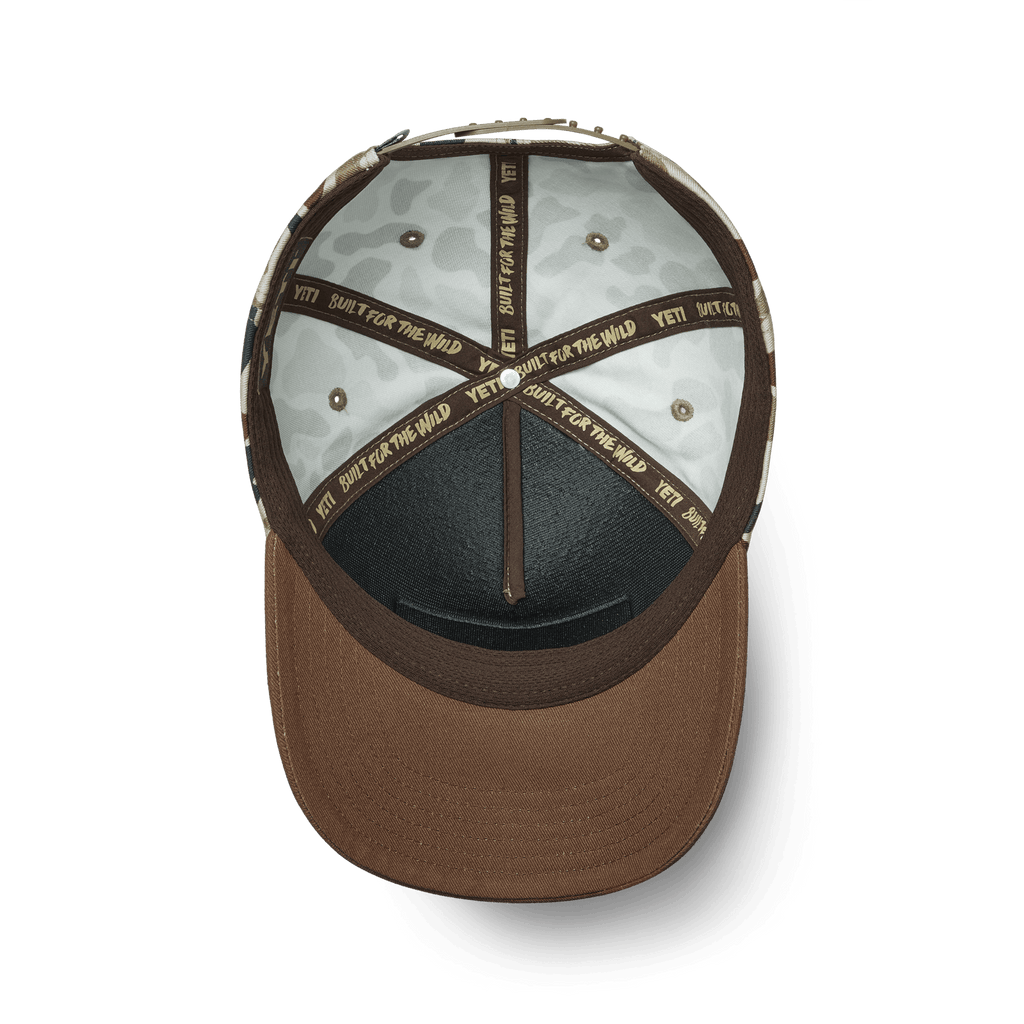 YETI® Wetlands Camo Logo Badge Mid Pro Flat Brim Hat