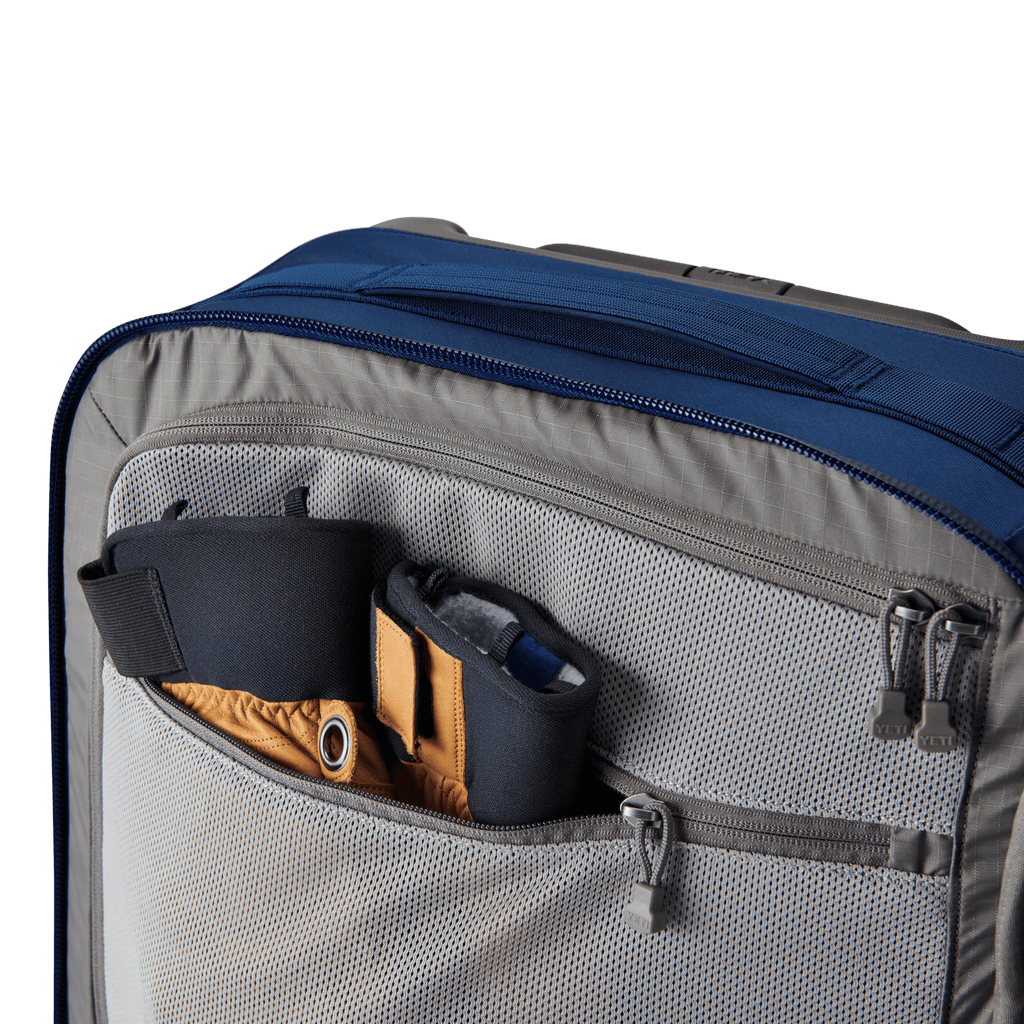 Crossroads® 73L/29" Checked Luggage