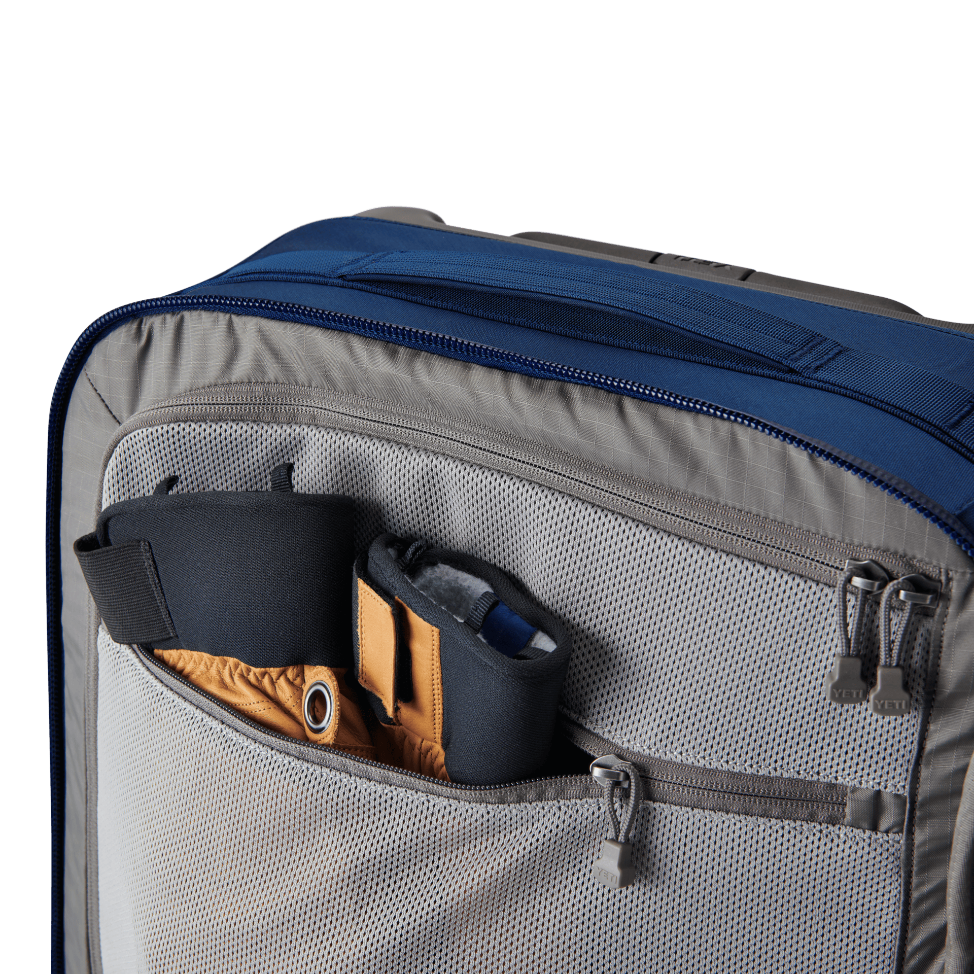 Crossroads® 73L/29" Checked Luggage