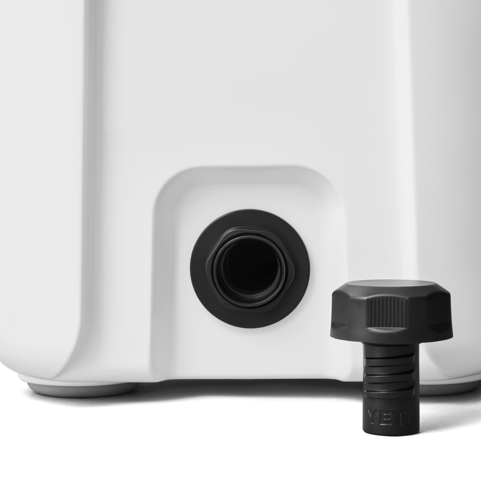 Roadie® 15 Hard Cooler